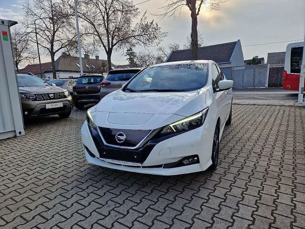 Photo 1 : Nissan Leaf 2021 Electric