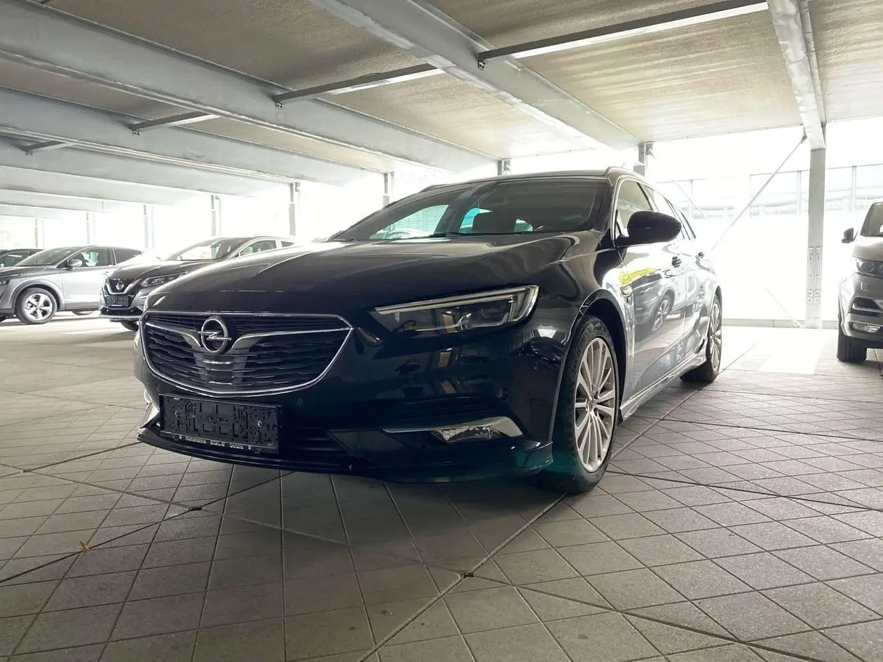 Photo 1 : Opel Insignia 2017 Essence