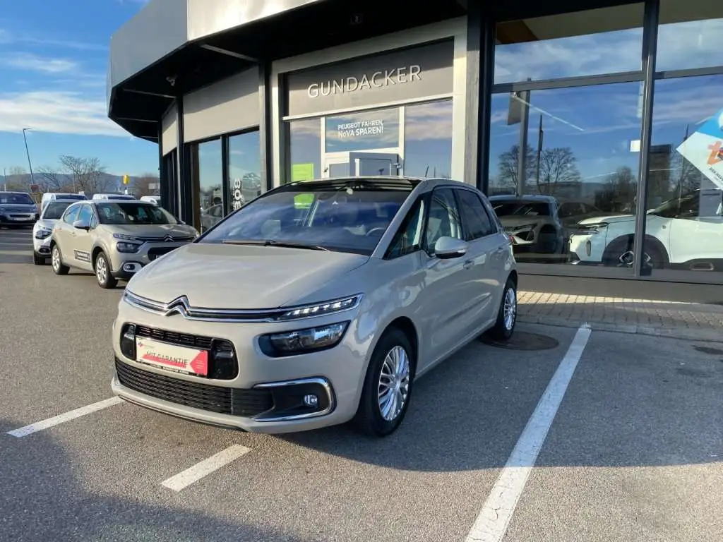 Photo 1 : Citroen C4 2018 Diesel