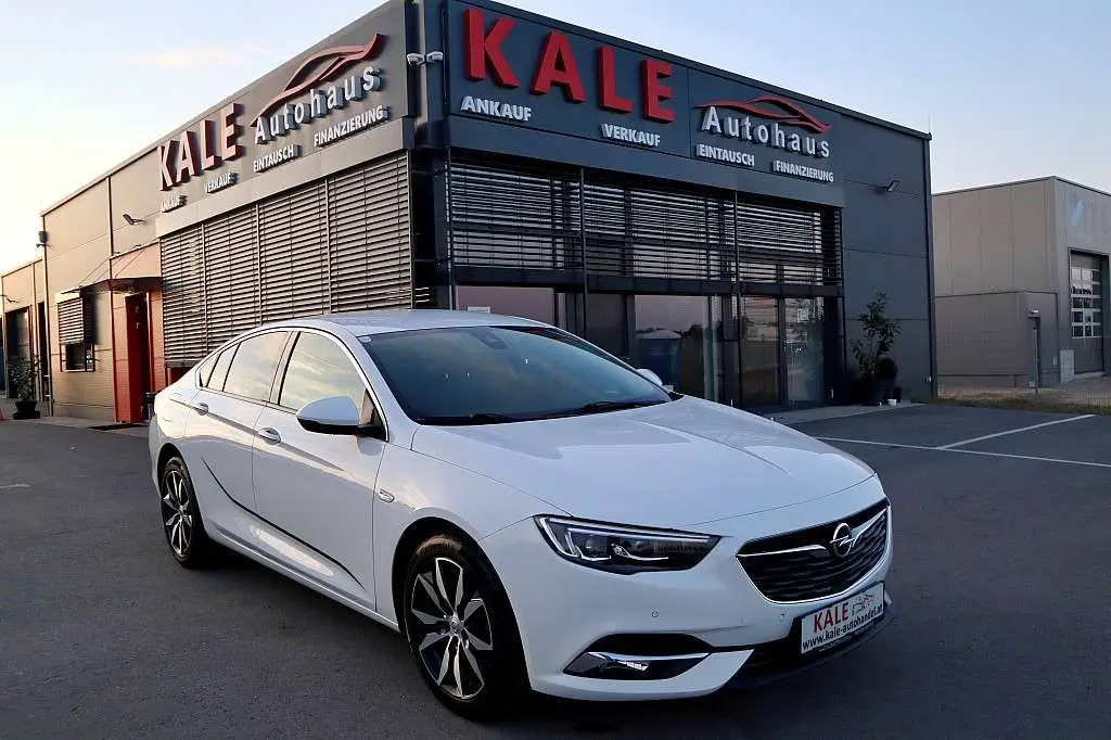 Photo 1 : Opel Insignia 2018 Diesel