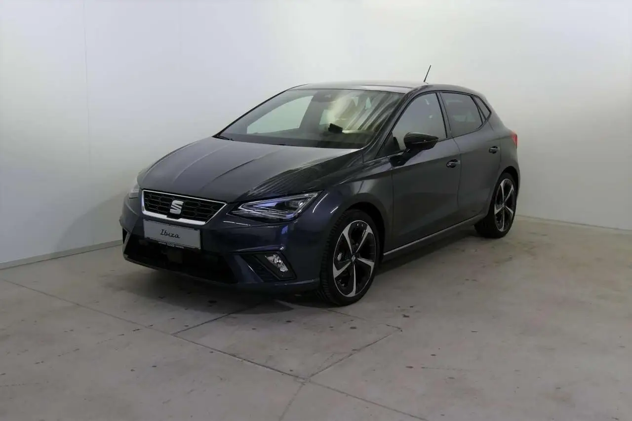 Photo 1 : Seat Ibiza 2024 Petrol