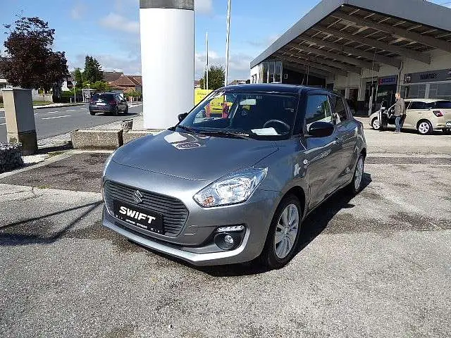 Photo 1 : Suzuki Swift 2017 Petrol