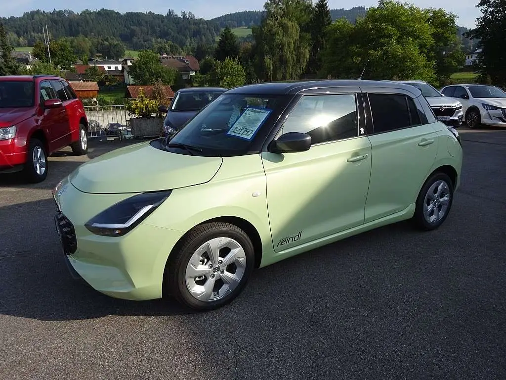 Photo 1 : Suzuki Swift 2024 Hybrid