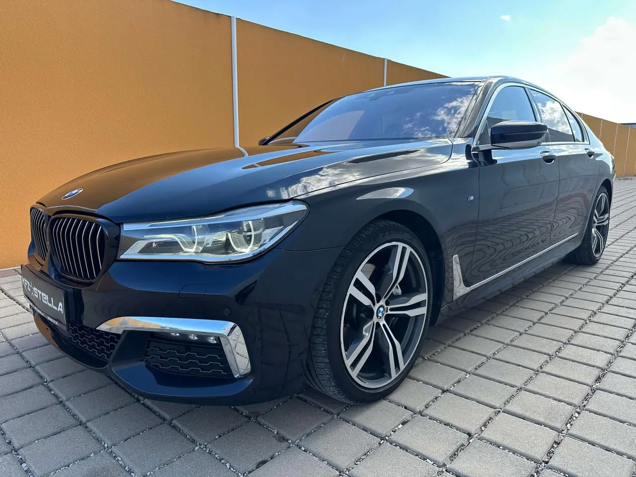 Photo 1 : Bmw Serie 7 2016 Diesel