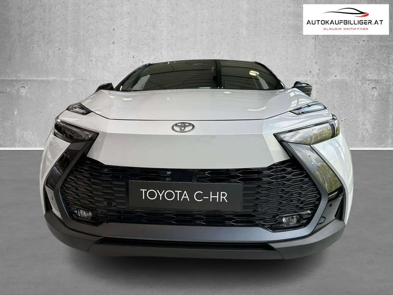 Photo 1 : Toyota C-hr 2024 Petrol