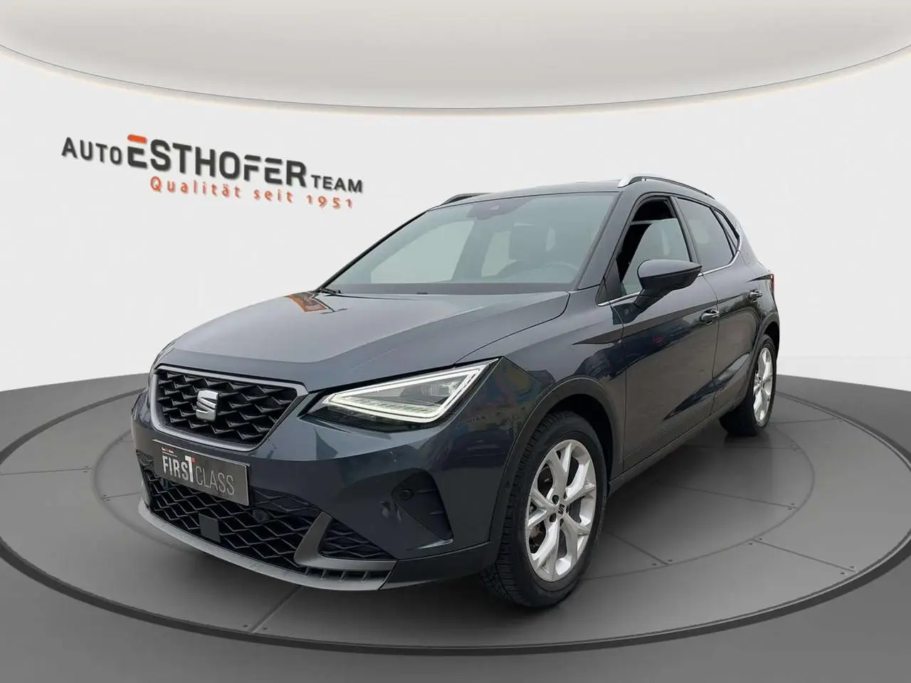 Photo 1 : Seat Arona 2023 Petrol