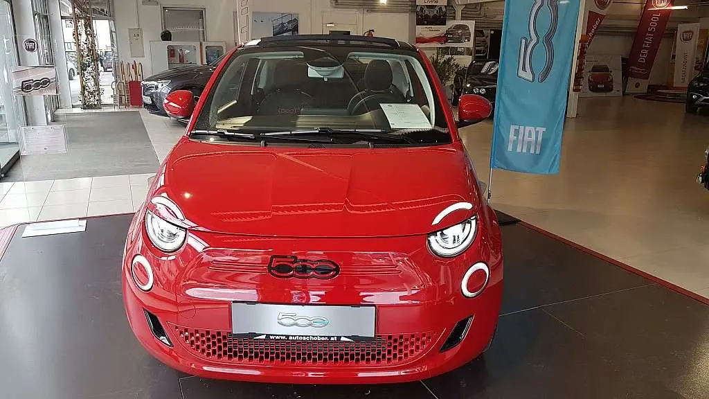 Photo 1 : Fiat 500c 2022 Electric