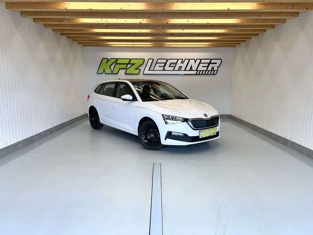 Photo 1 : Skoda Scala 2020 Essence