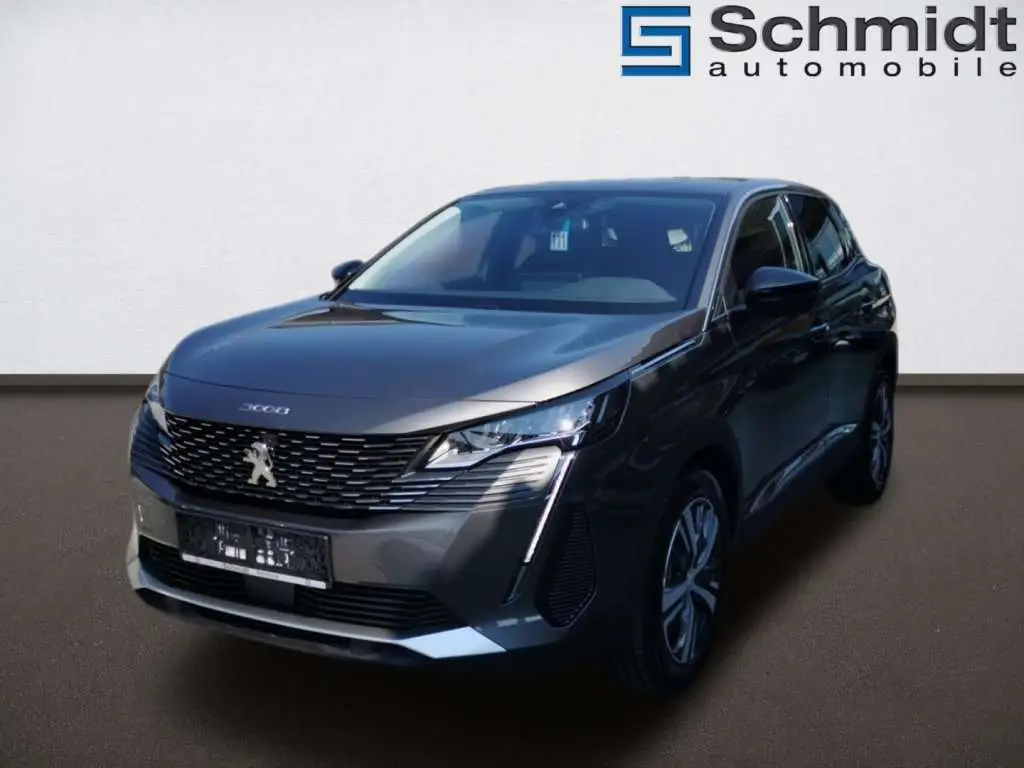 Photo 1 : Peugeot 3008 2022 Petrol