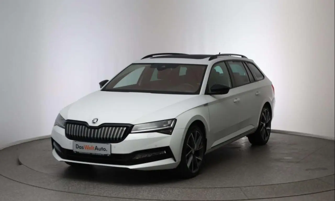 Photo 1 : Skoda Superb 2020 Hybride