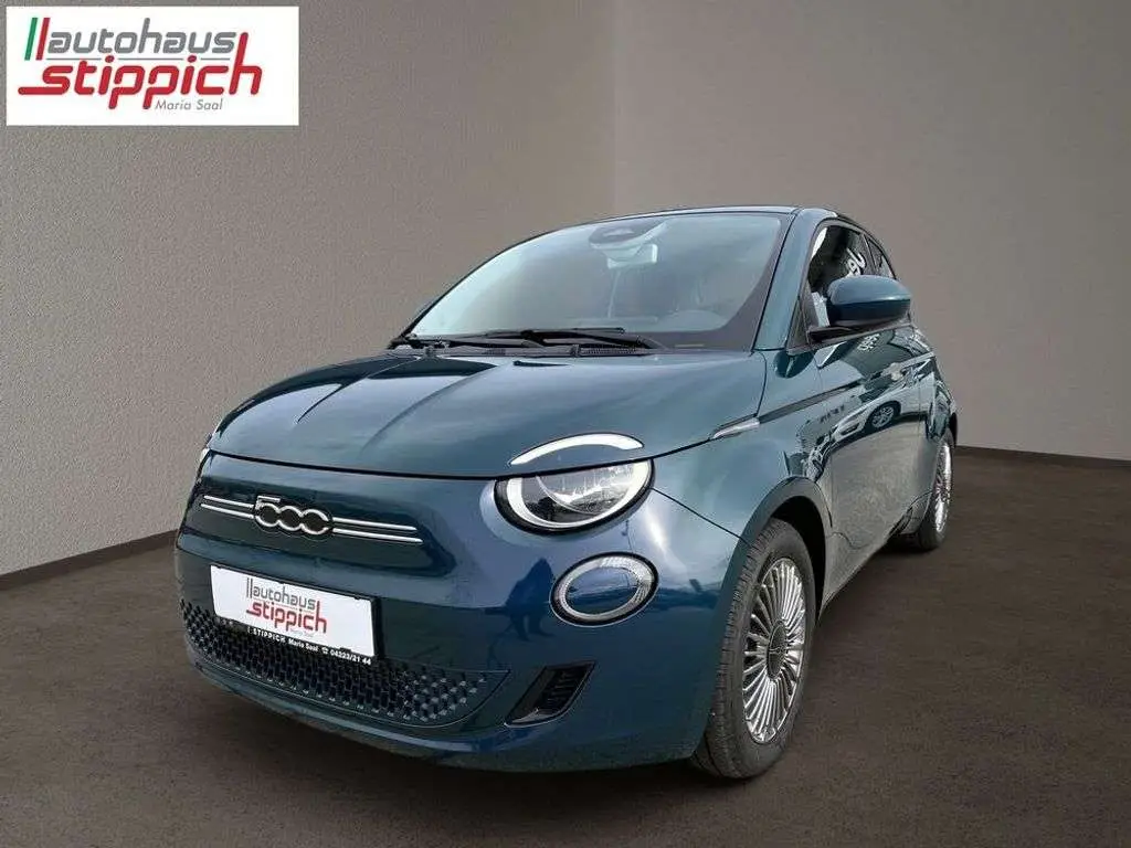 Photo 1 : Fiat 500 2023 Électrique