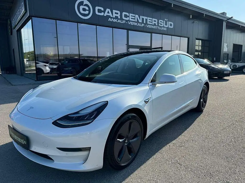 Photo 1 : Tesla Model 3 2020 Électrique