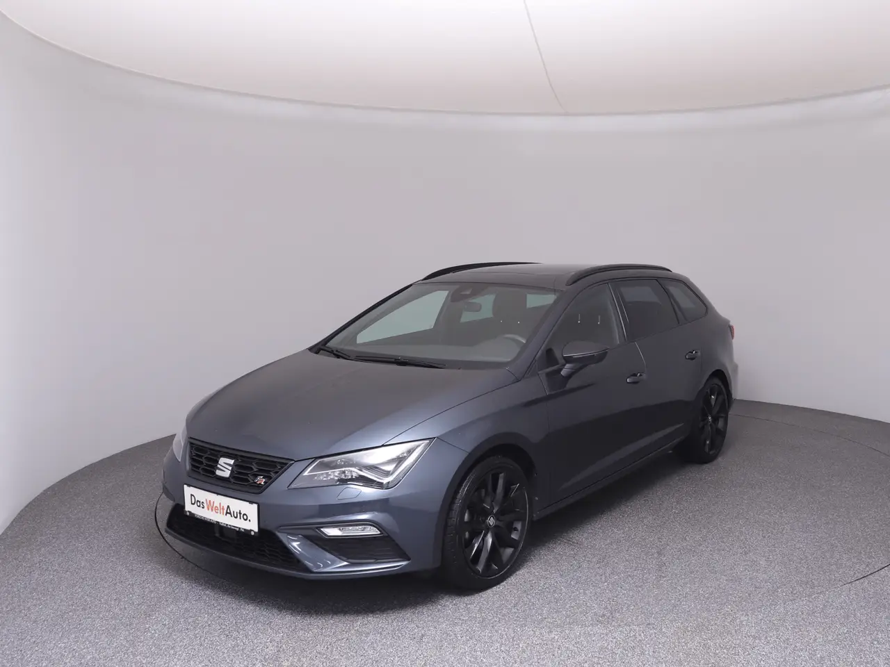 Photo 1 : Seat Leon 2019 Petrol