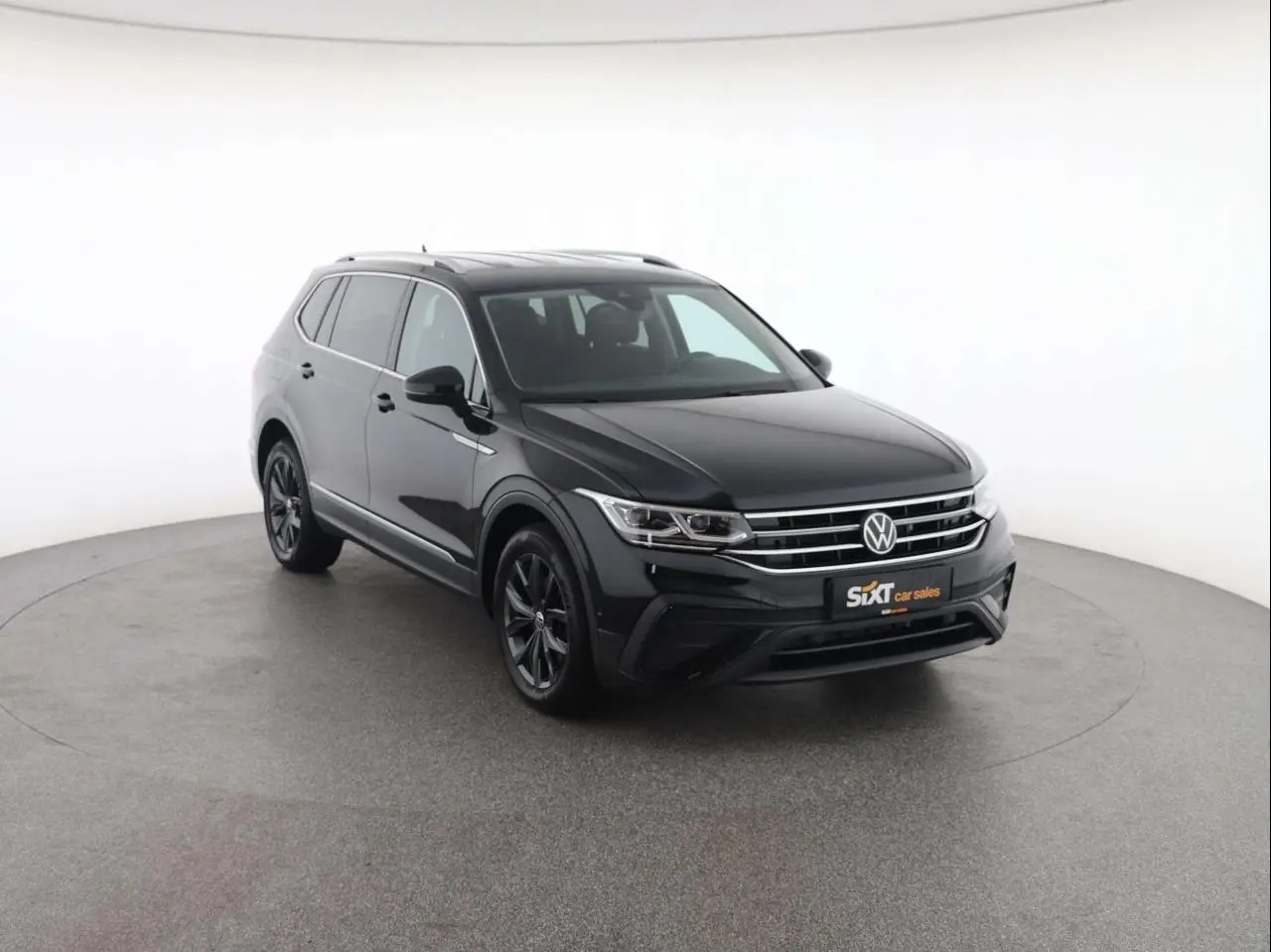 Photo 1 : Volkswagen Tiguan 2023 Diesel