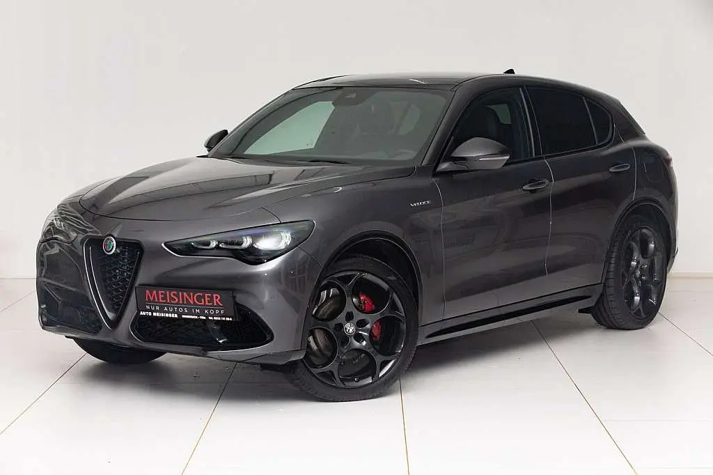 Photo 1 : Alfa Romeo Stelvio 2023 Diesel