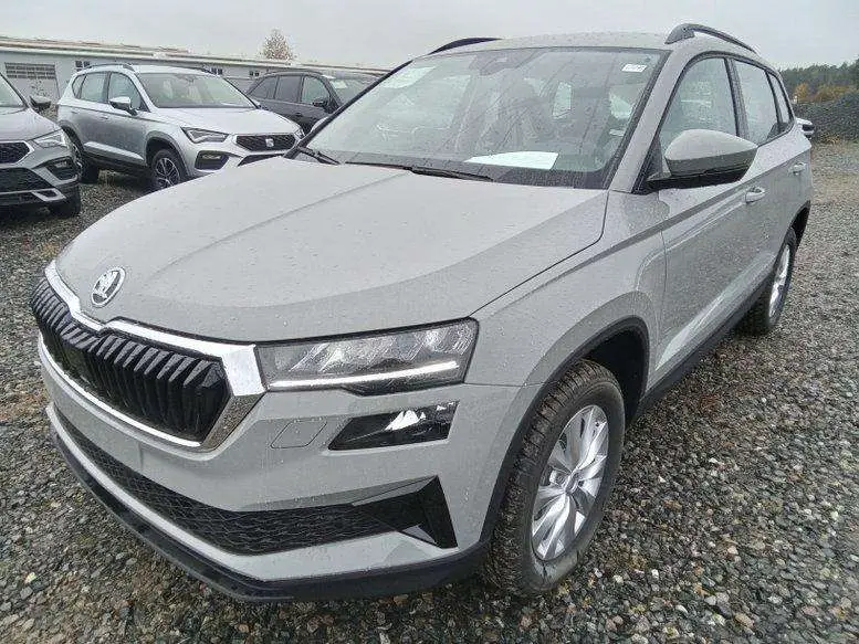 Photo 1 : Skoda Karoq 2024 Essence