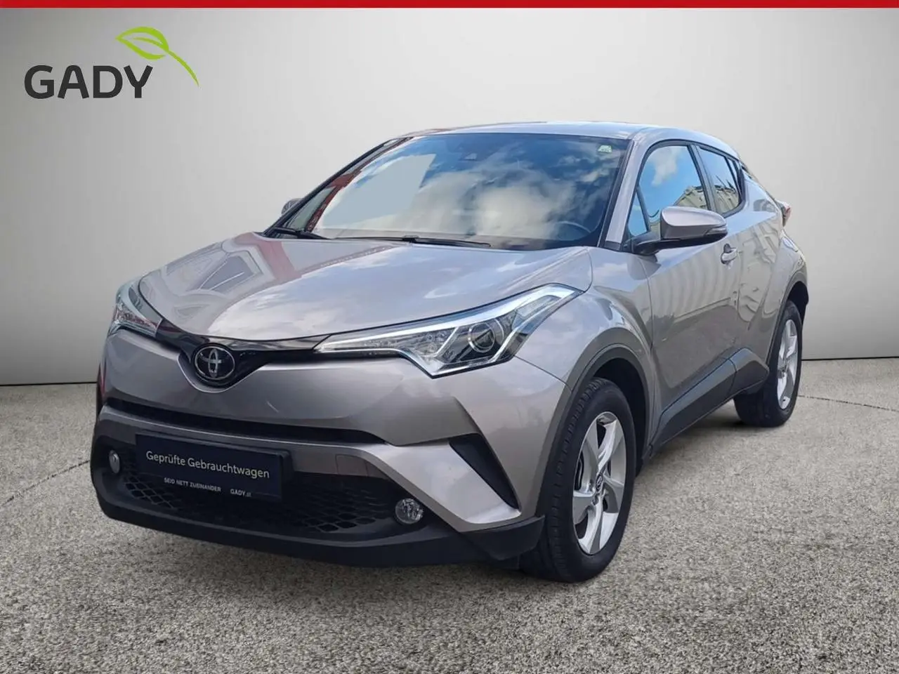 Photo 1 : Toyota C-hr 2019 Petrol