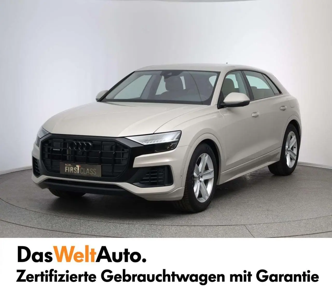 Photo 1 : Audi Q8 2024 Hybride