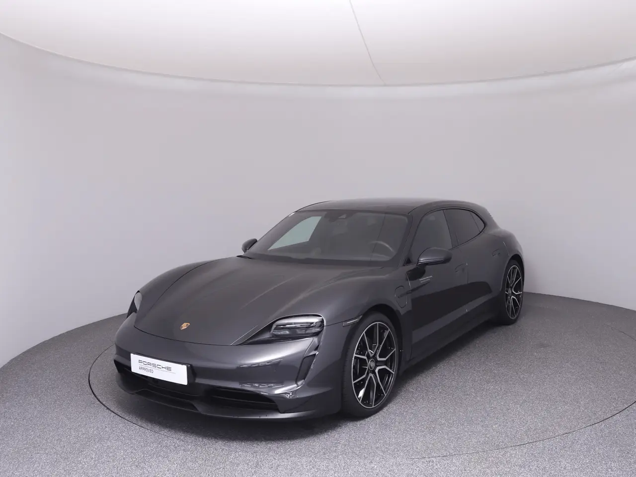 Photo 1 : Porsche Taycan 2024 Electric