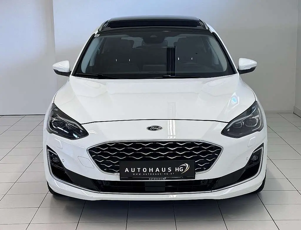 Photo 1 : Ford Focus 2019 Petrol