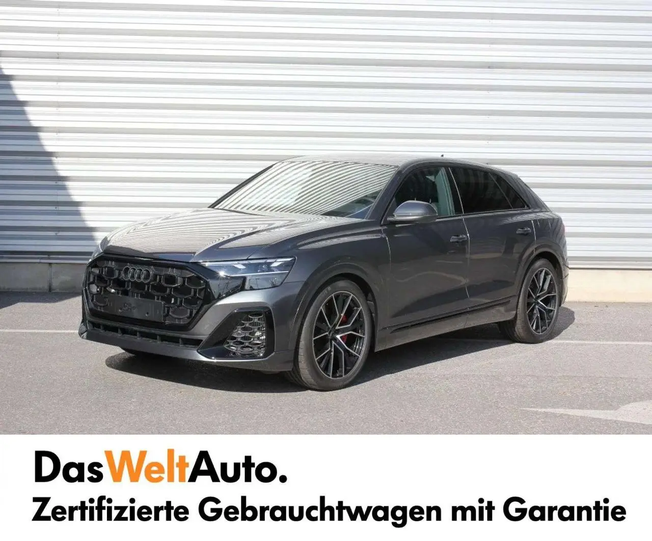 Photo 1 : Audi Q8 2024 Hybride