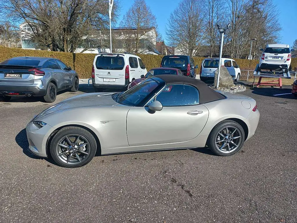 Photo 1 : Mazda Mx-5 2023 Petrol