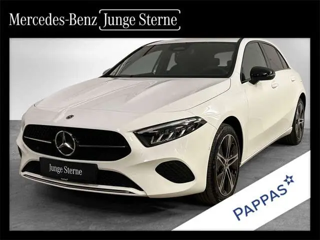 Photo 1 : Mercedes-benz Classe A 2023 Hybride