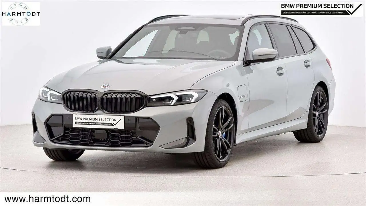 Photo 1 : Bmw Serie 3 2023 Hybrid