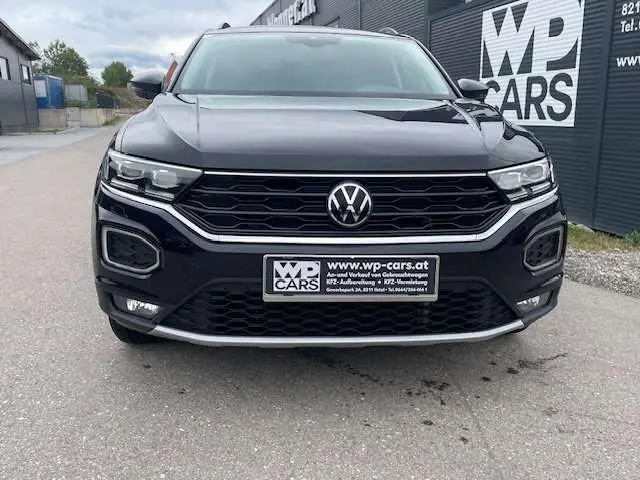 Photo 1 : Volkswagen T-roc 2021 Essence