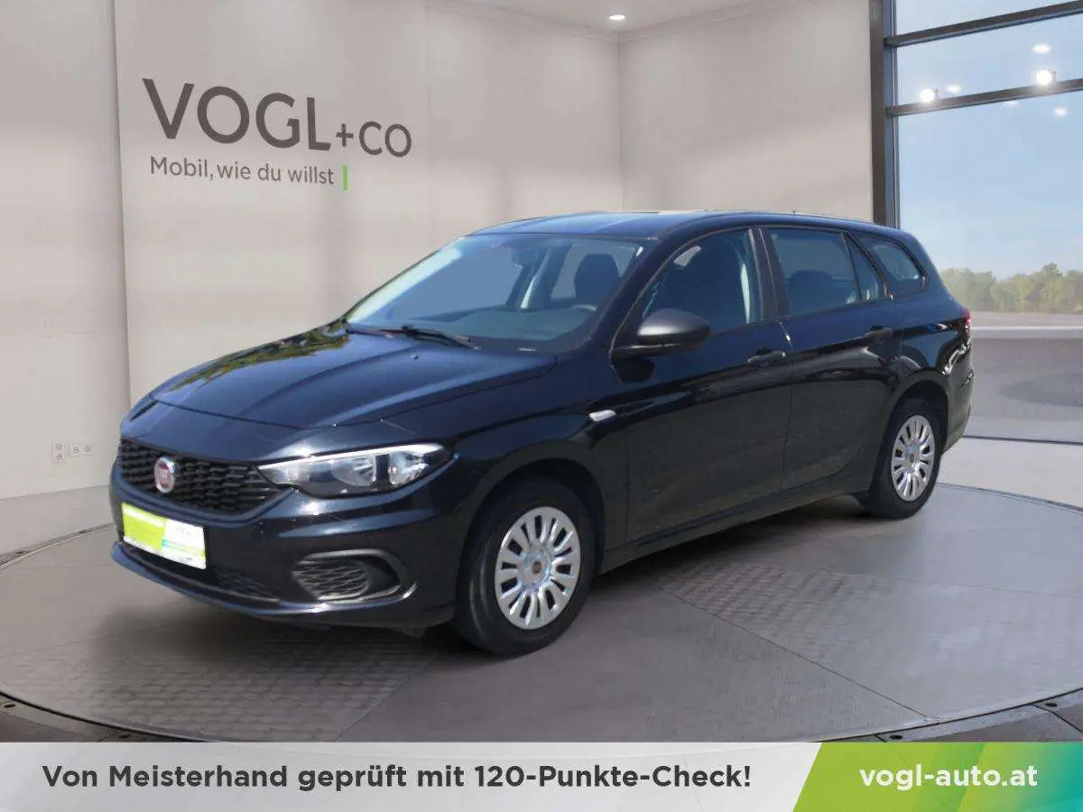 Photo 1 : Fiat Tipo 2020 Petrol