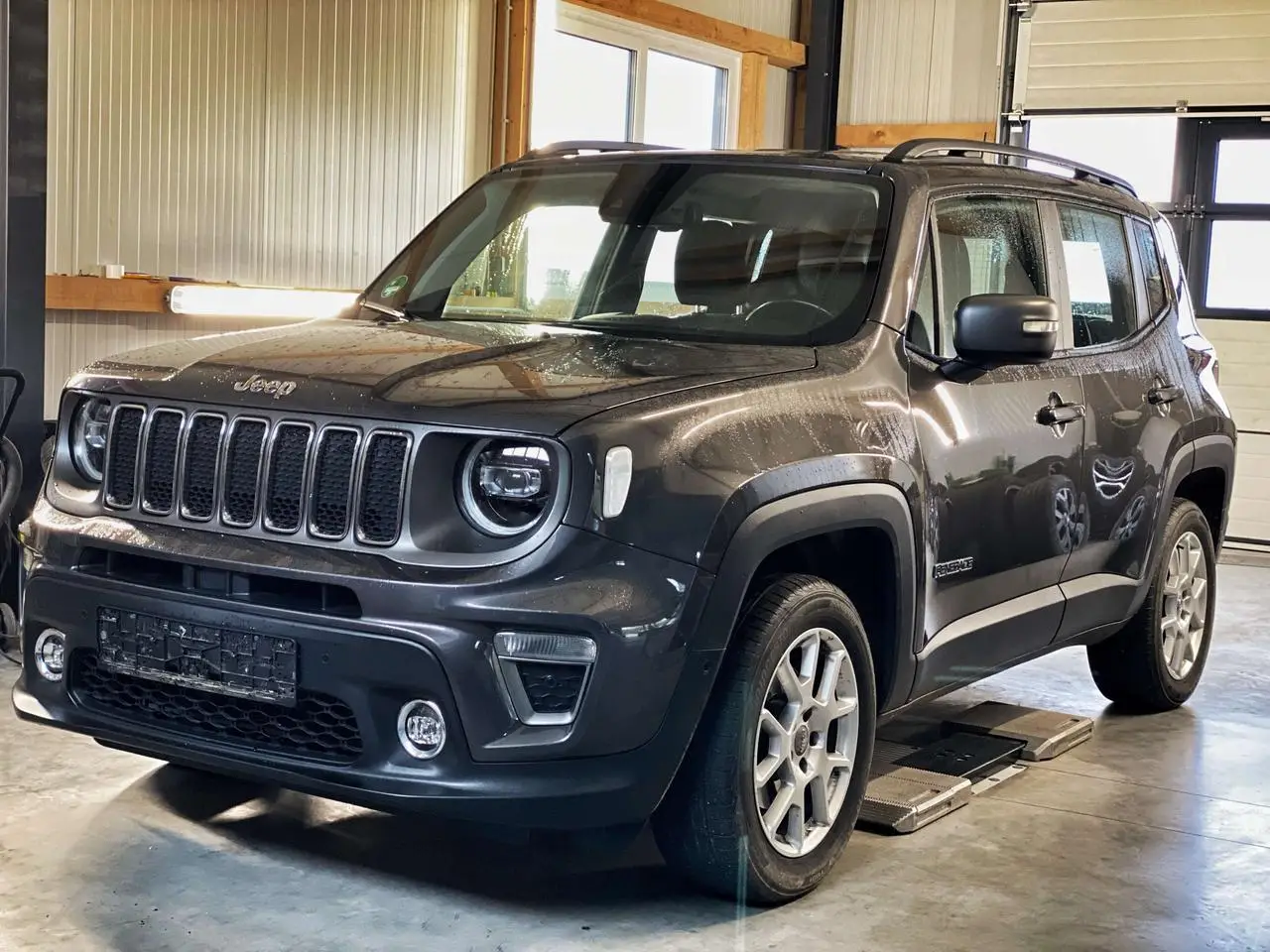 Photo 1 : Jeep Renegade 2020 Petrol