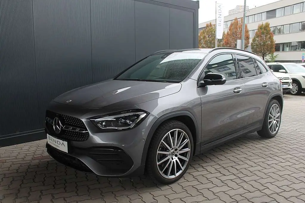 Photo 1 : Mercedes-benz Classe Gla 2023 Petrol