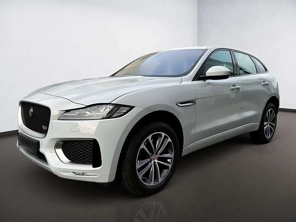 Photo 1 : Jaguar F-pace 2016 Diesel