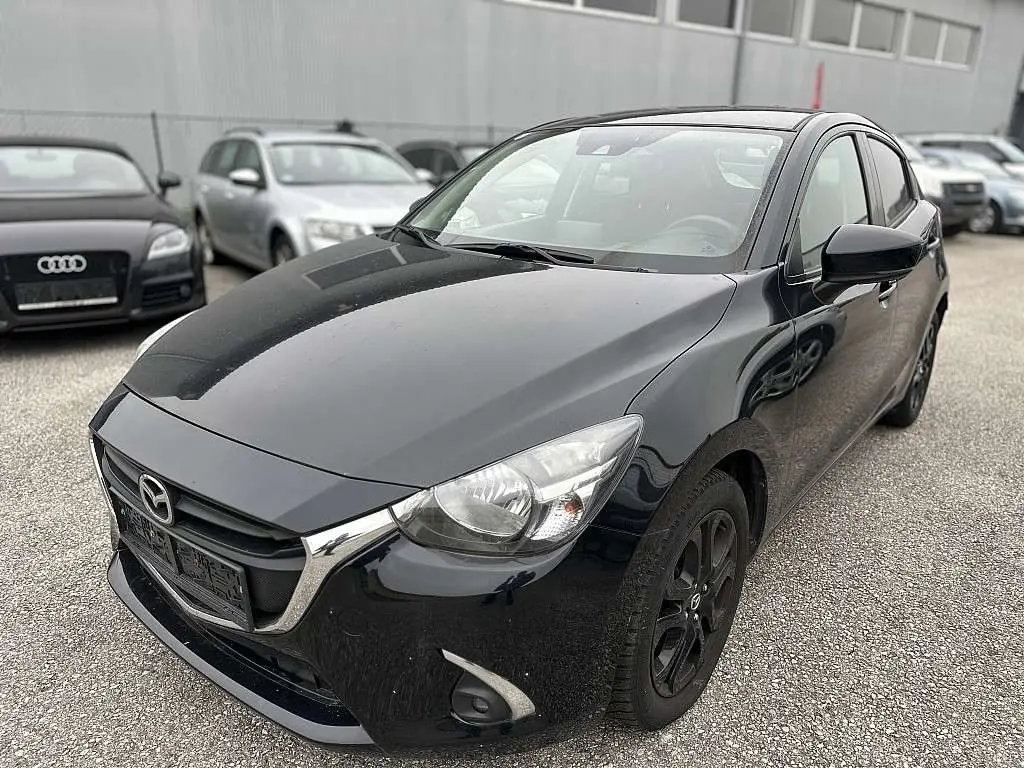 Photo 1 : Mazda 2 2019 Essence