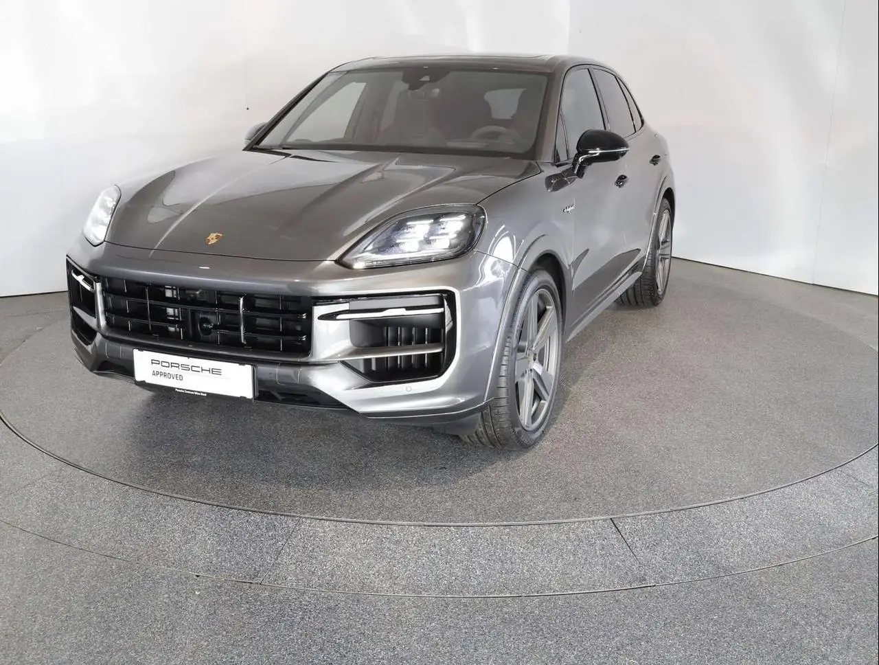 Photo 1 : Porsche Cayenne 2024 Hybrid