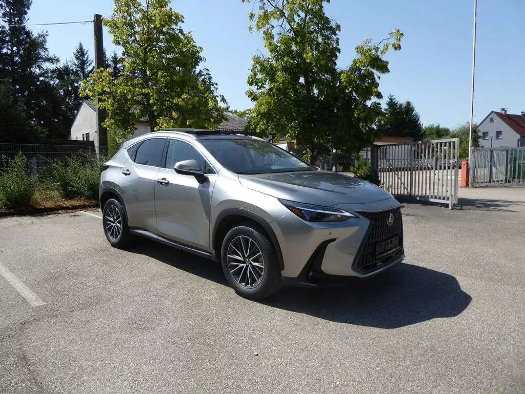 Photo 1 : Lexus Nx 2024 Hybride