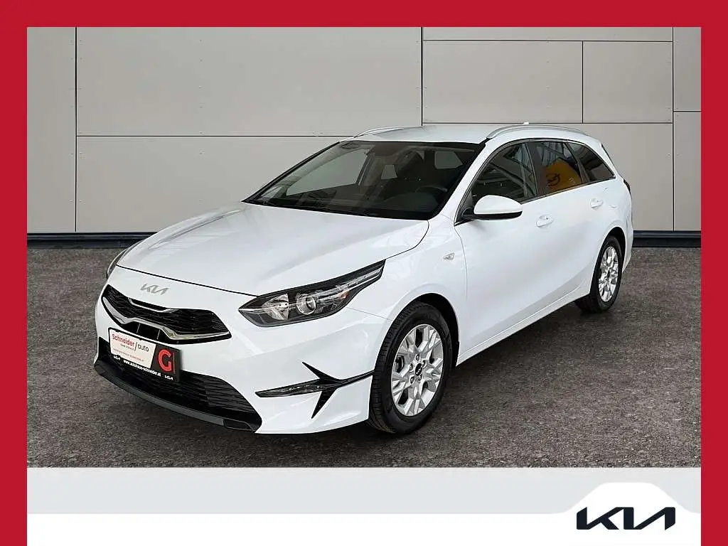 Photo 1 : Kia Ceed 2023 Petrol