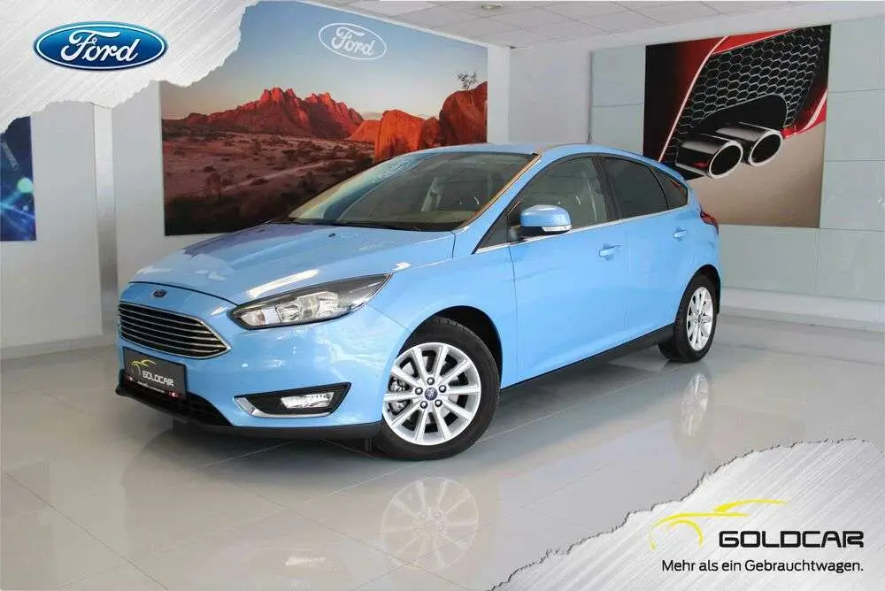 Photo 1 : Ford Focus 2016 Petrol