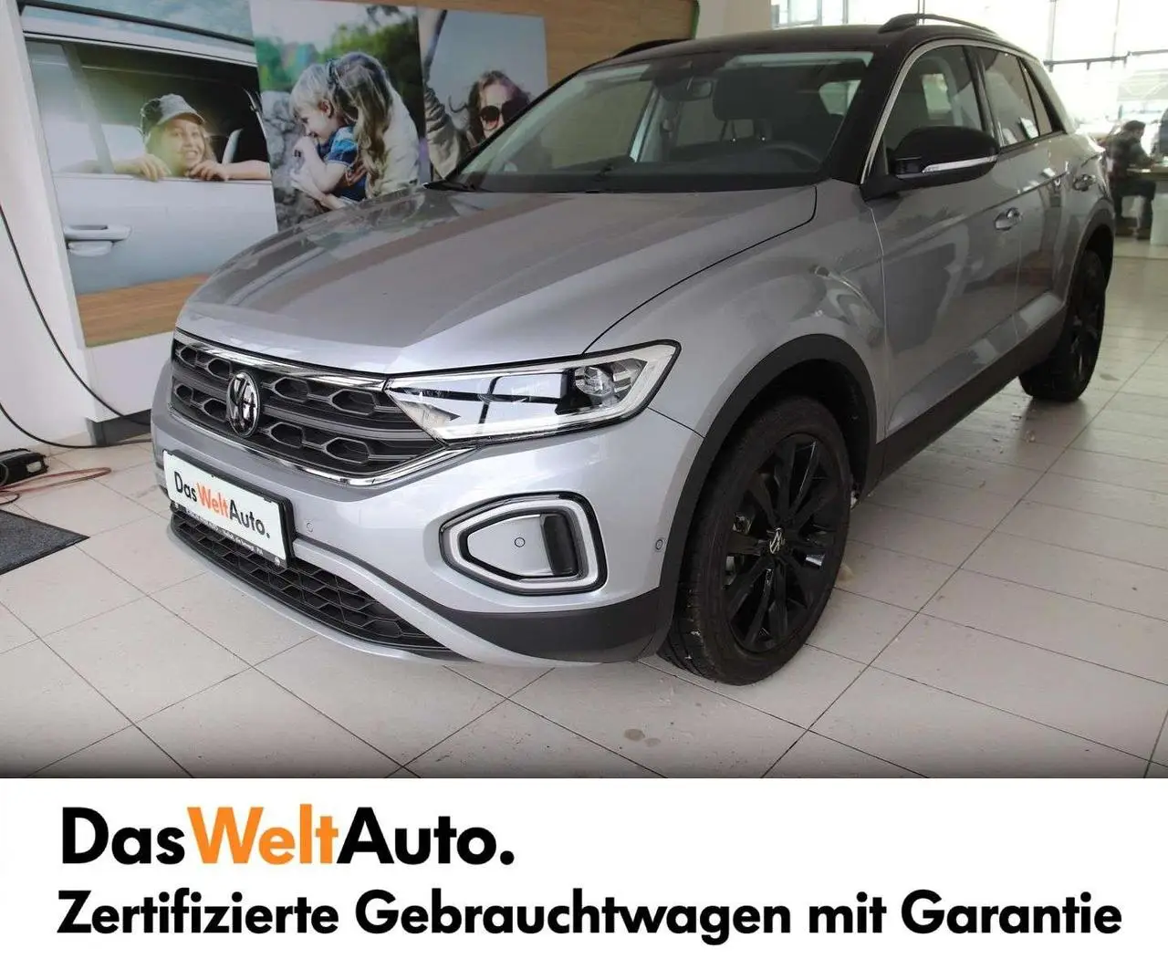 Photo 1 : Volkswagen T-roc 2023 Essence