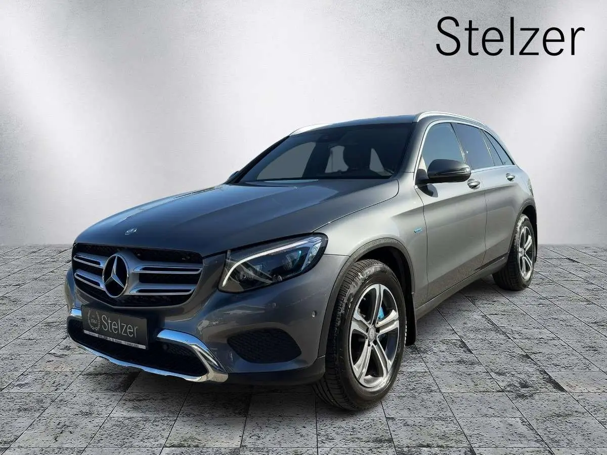 Photo 1 : Mercedes-benz Classe Glc 2016 Hybride