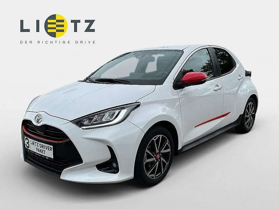 Photo 1 : Toyota Yaris 2021 Essence