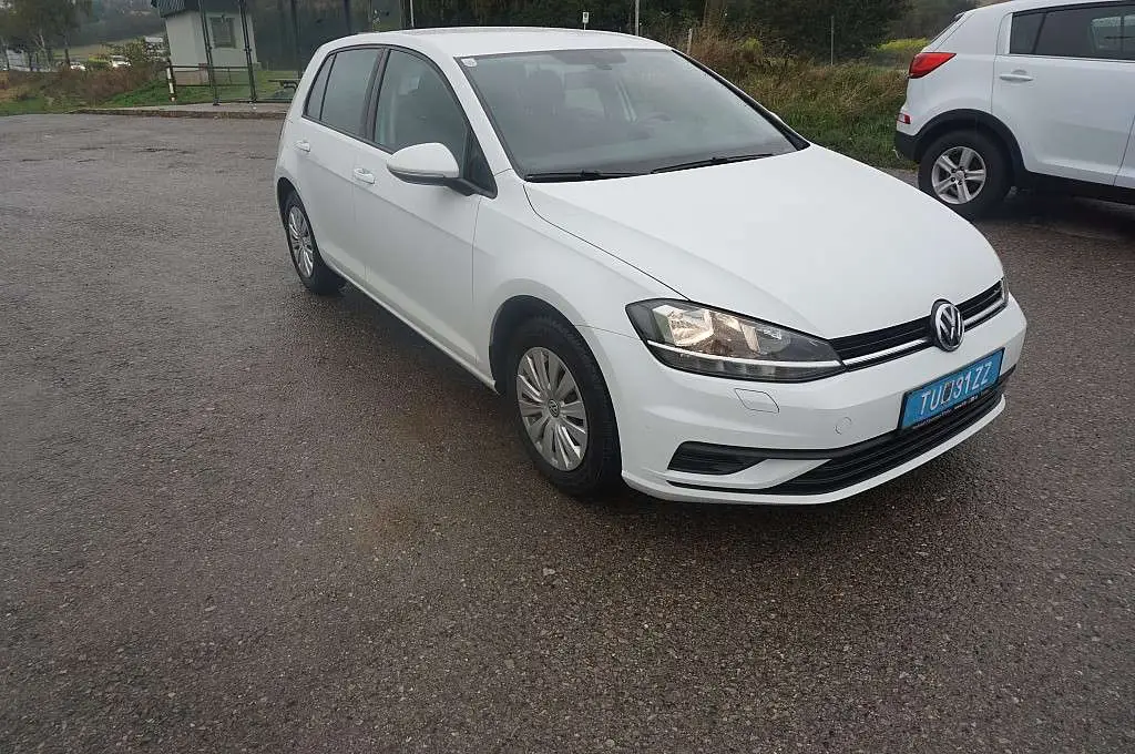 Photo 1 : Volkswagen Golf 2017 Petrol