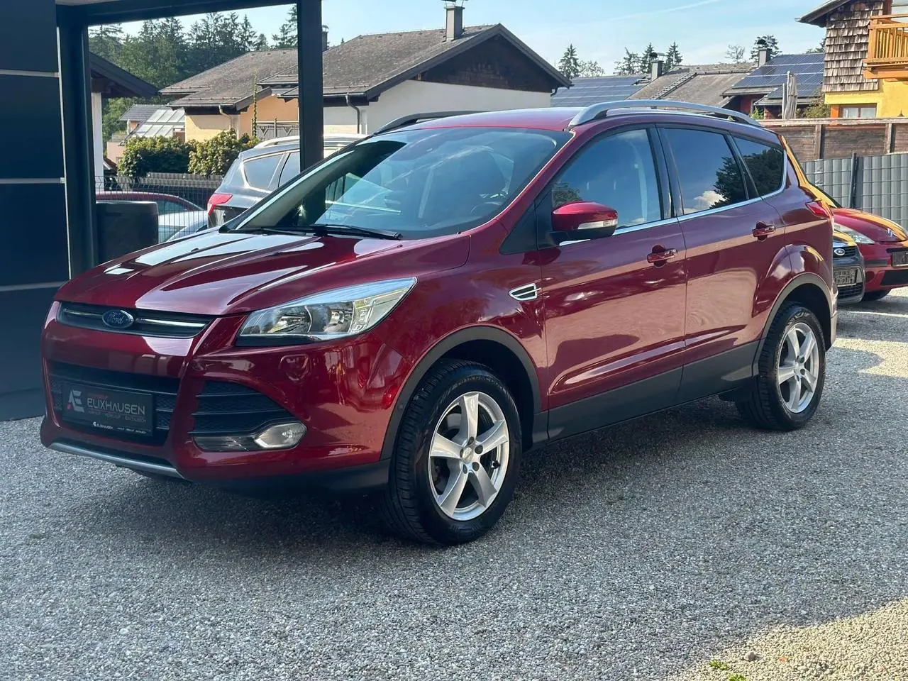 Photo 1 : Ford Kuga 2016 Petrol