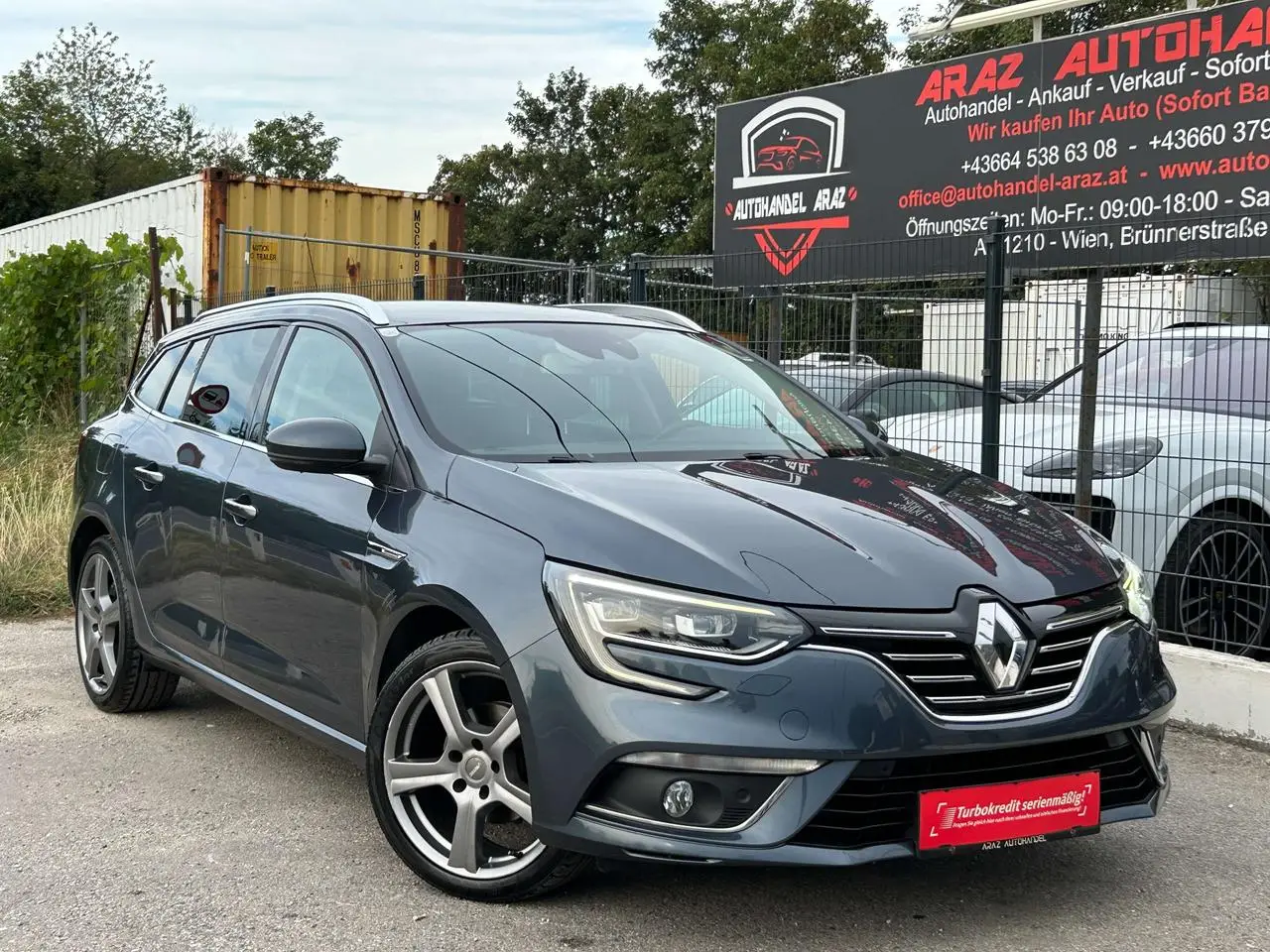 Photo 1 : Renault Megane 2019 Petrol