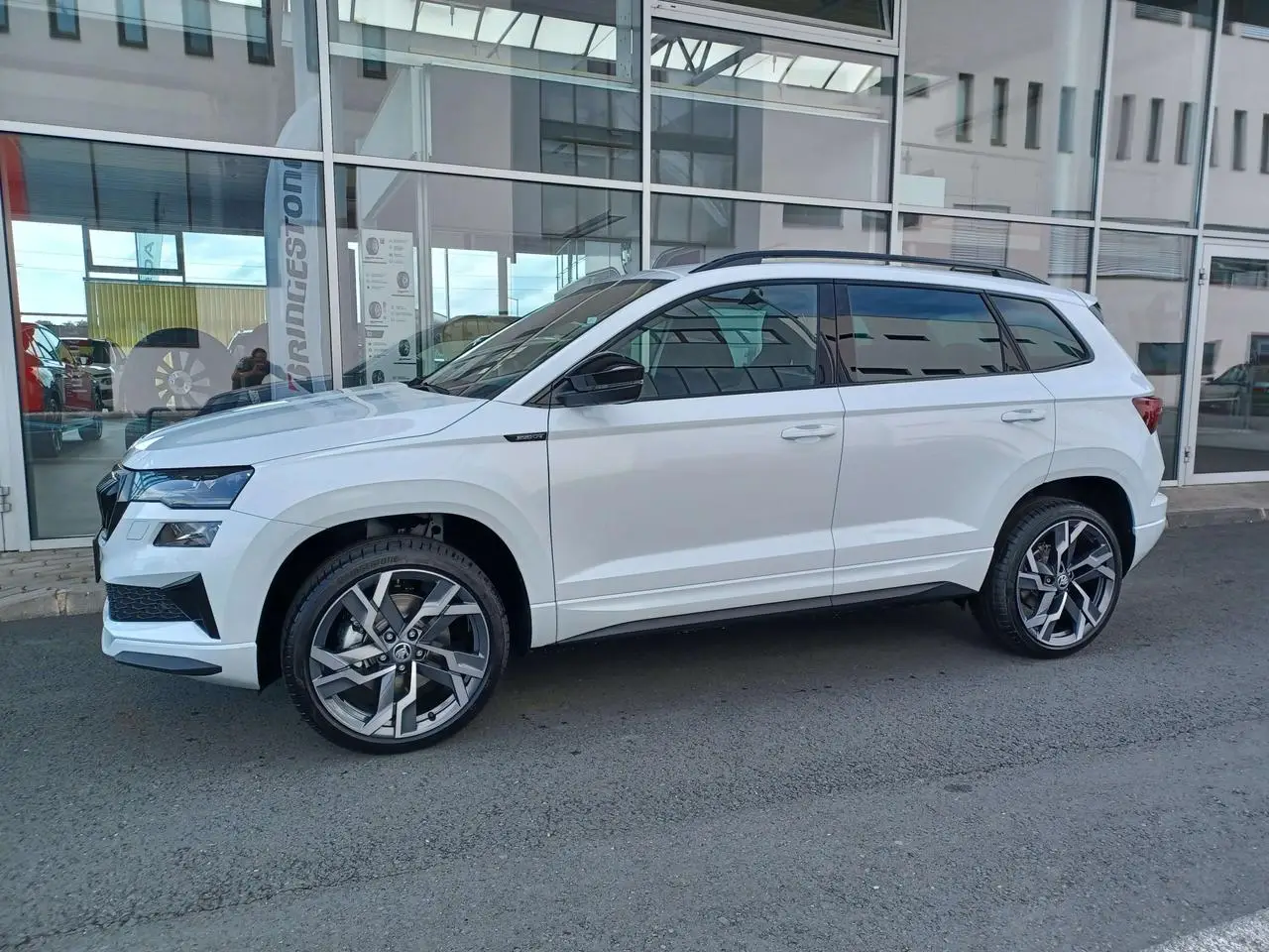 Photo 1 : Skoda Karoq 2024 Petrol