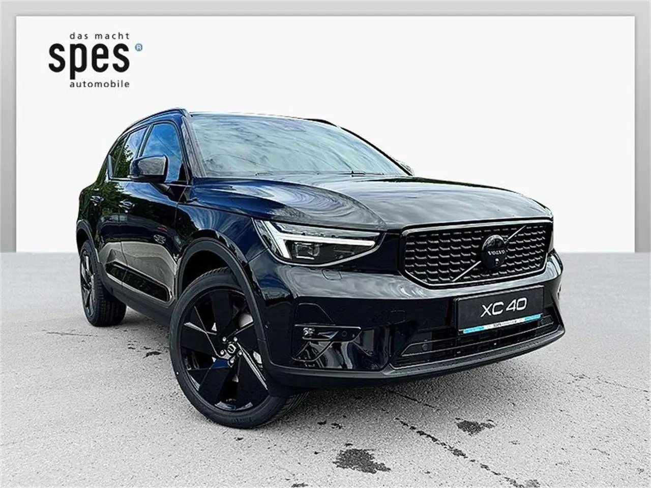 Photo 1 : Volvo Xc40 2024 Petrol