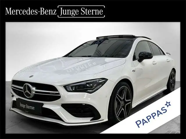 Photo 1 : Mercedes-benz Classe Cla 2023 Essence