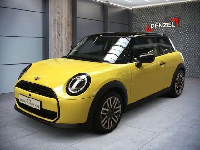 Photo 1 : Mini Cooper 2024 Petrol