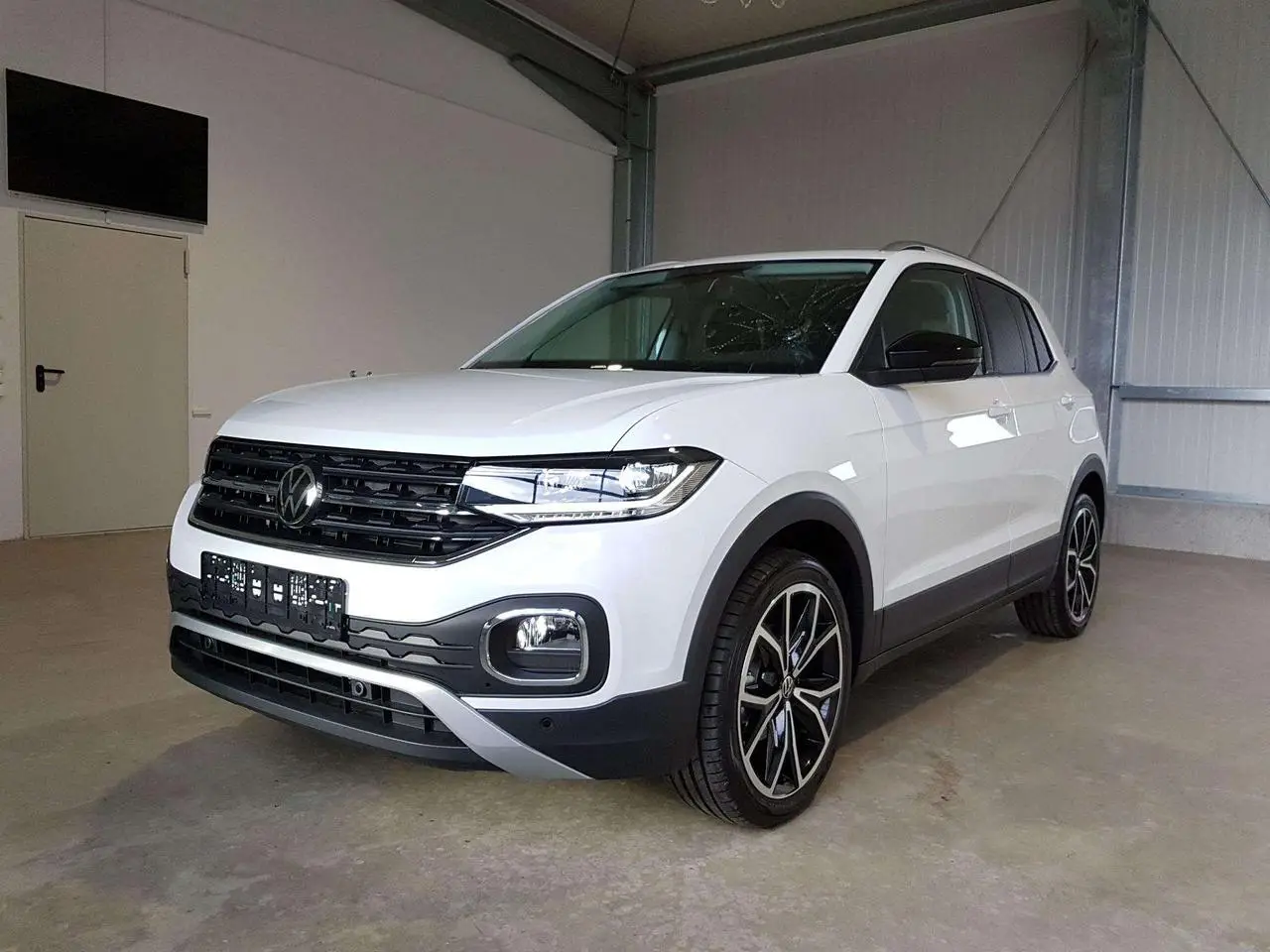 Photo 1 : Volkswagen T-cross 2022 Essence