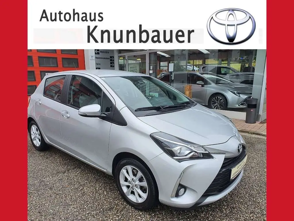 Photo 1 : Toyota Yaris 2018 Petrol